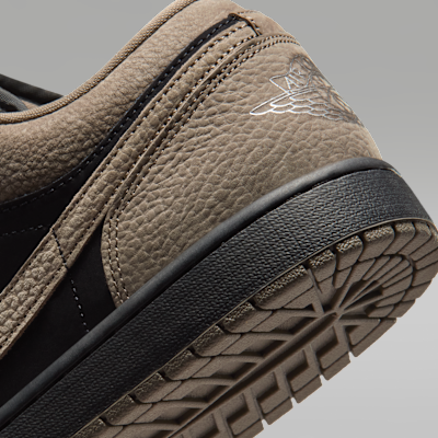 Air Jordan 1 Low SE Men's Shoes. Nike ID
